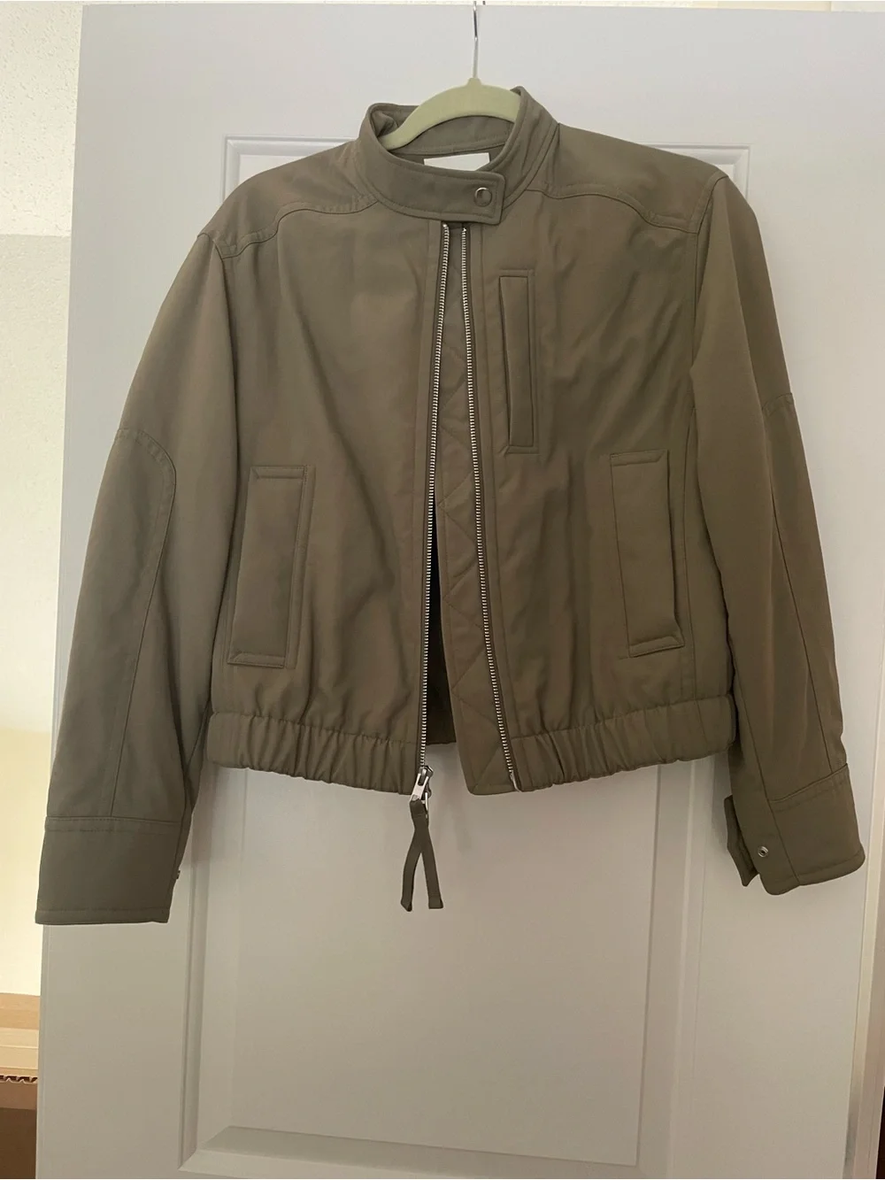 Vince Lightweight Bomber Jacket in light army green size xs - Picture 3 of 12